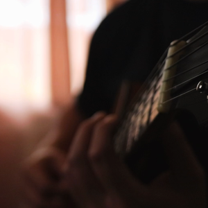 巨乳自慰丝袜少妇
